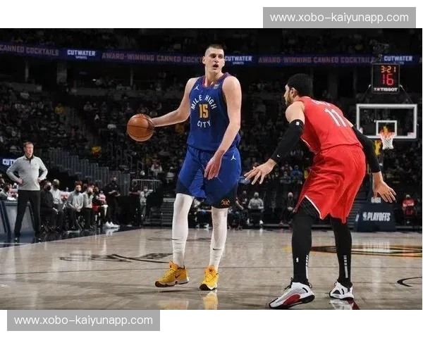 绝代的进攻乐章:当“甜瓜”遇上“死神”,谁才是篮球史上最极致的得分利器? 绝代的进攻乐章:当“甜瓜”遇上“死神”,谁才是篮球史上最极致的得分利器?